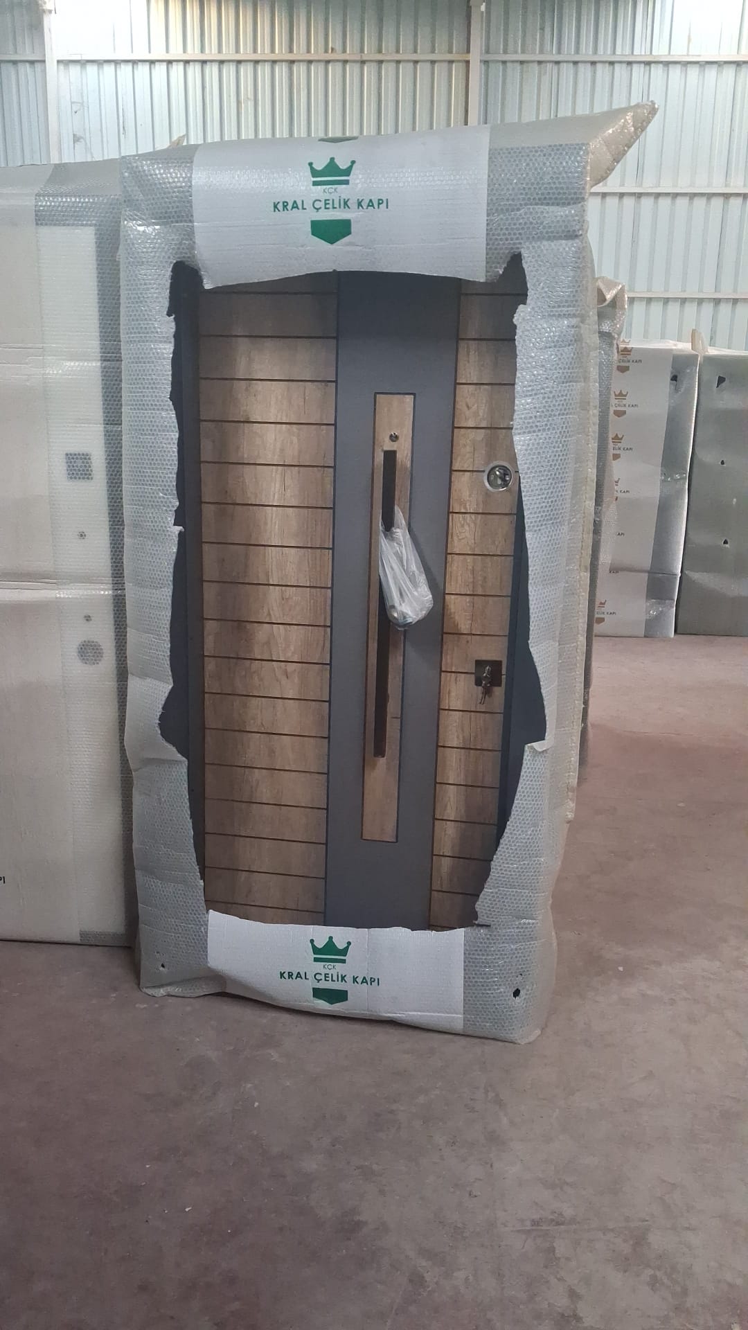 Burhaniye Şahdoor Çelik Kapı